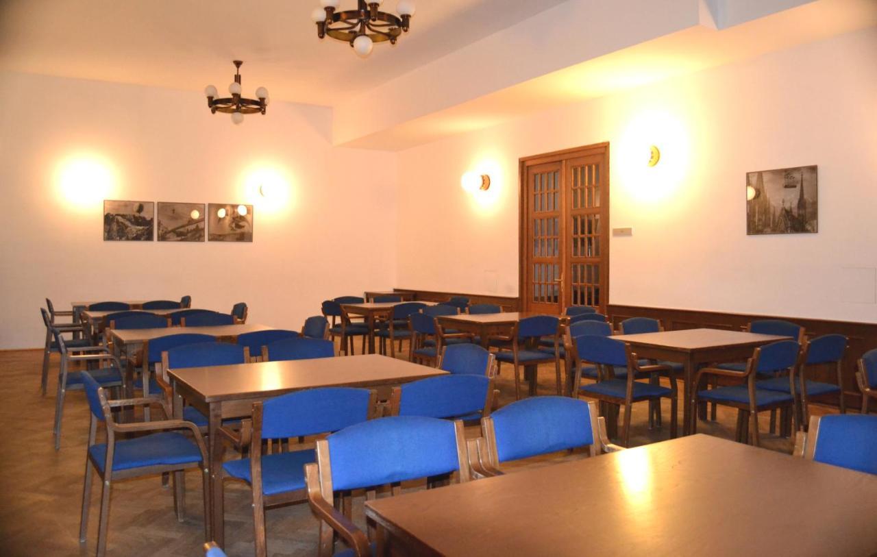 Hostel Masarykova Praha Eksteriør bilde